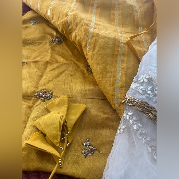 Nikasha sharara set, size M - Picture 11 of 11